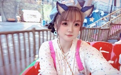 久久人人做人人妻人人玩精品AV